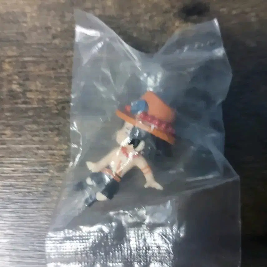 [BUNJANG] One Piece Portgas D. Ace Gacha Figure / 원피스 에이스 가챠