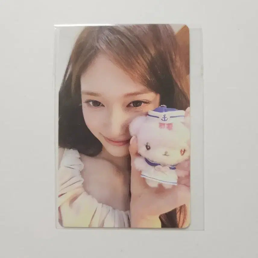 [BUNJANG] IVE (G)I-DLE Seoah Jamsil Pop-up Sealed MD Lucky Draw Photocard / 아이브 이서 잠실 팝업 미개봉 엠디 MD 7만원 특전 포카 미니브 포토카드