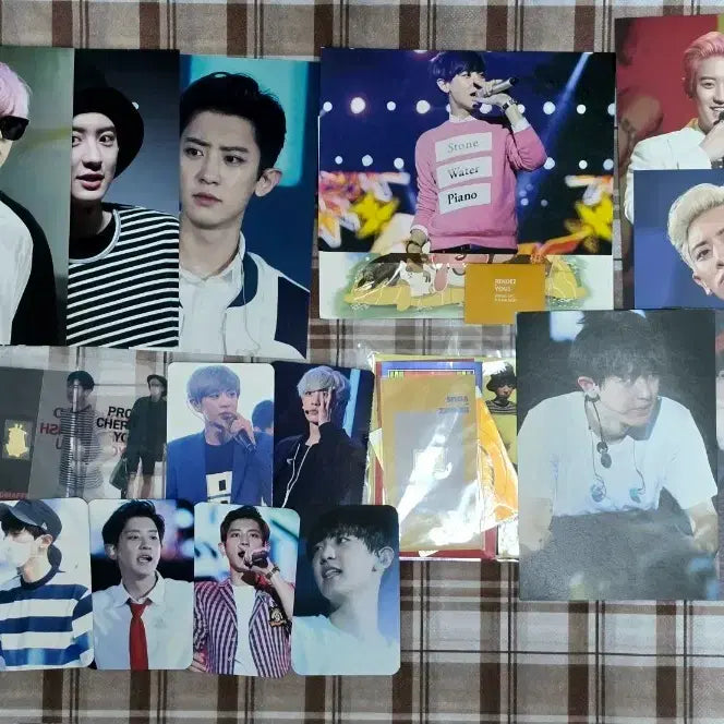 [BUNJANG] EXO Chanyeol Bundle Set (Postcards, Photocard, Badge) / 엑소 찬열 일괄 (엽서,포카,뱃지)