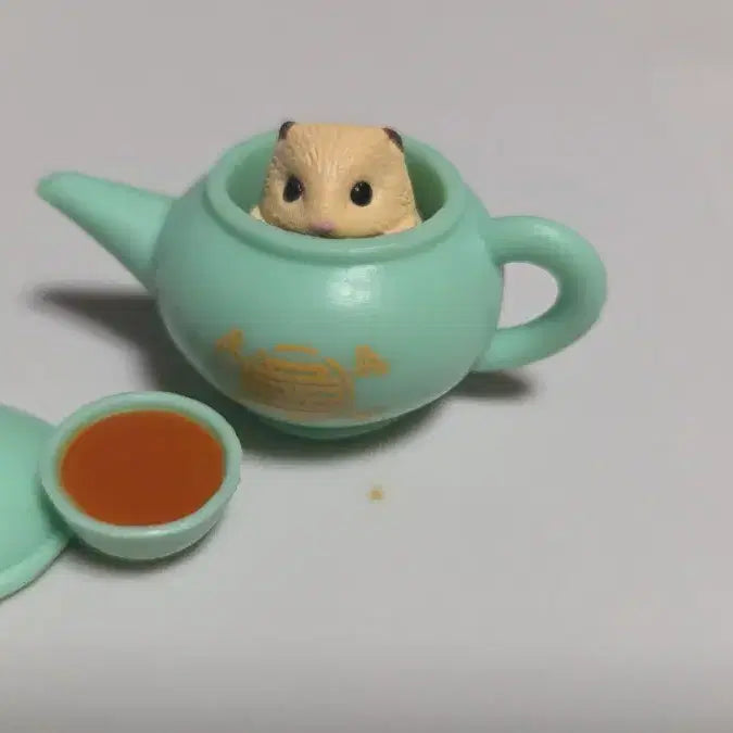 [BUNJANG] Hamster Teacup Miniature Gacha / 햄스터 찻잔 미니어쳐 가챠 인놀