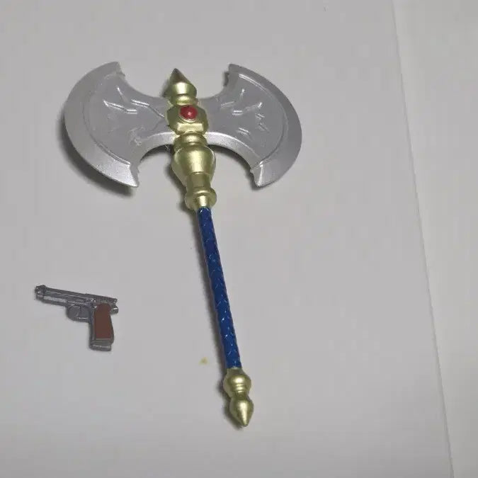 [BUNJANG] Obitsu Compatible Miniature Axe &amp; Gun Diorama Accessories / 오비츠 호환 무기 미니어처도끼 미니어처총 장난감 리멘트 넨도