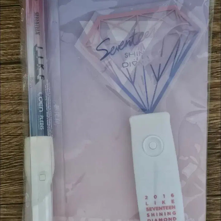 [BUNJANG] Seventeen 2016 Concert Goods Bundle Set / ~9월) 2016 세븐틴 콘서트 dvd, 굿즈
