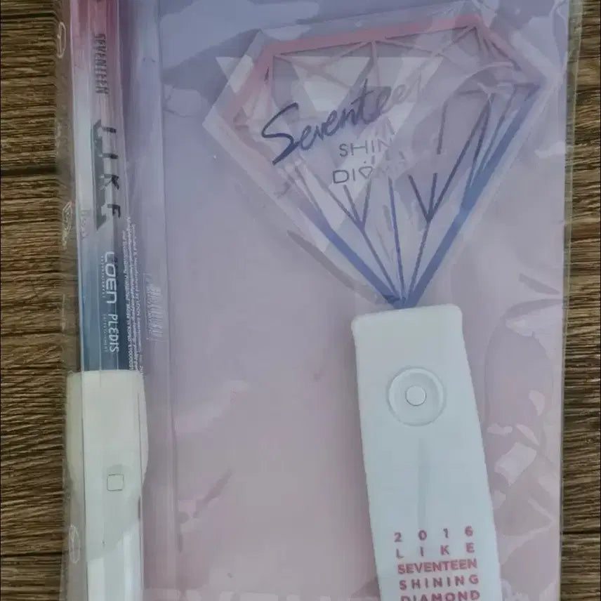 [BUNJANG] Seventeen 2016 Concert Goods Bundle Set / ~9월) 2016 세븐틴 콘서트 dvd, 굿즈