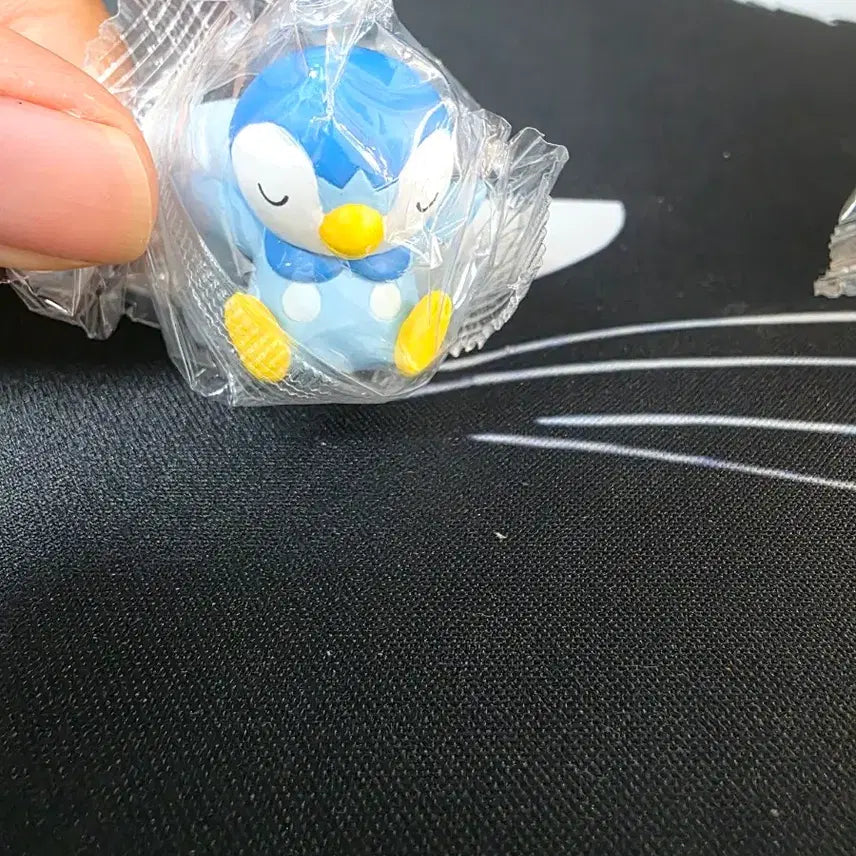 [BUNJANG] Pokemon Figures Set (Snorlax, Eevee, Piplup, Psyduck) / 포켓몬 피규어 4종 (잠만보, 이브이, 팽도리, 고라파덕)