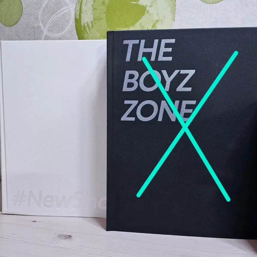 [BUNJANG] THE BOYZ New Shot SeolWoo 24 Mini Book / 더보이즈 포토북 앨범 뉴샷 스물넷 선우 미니북 더보이즈존
