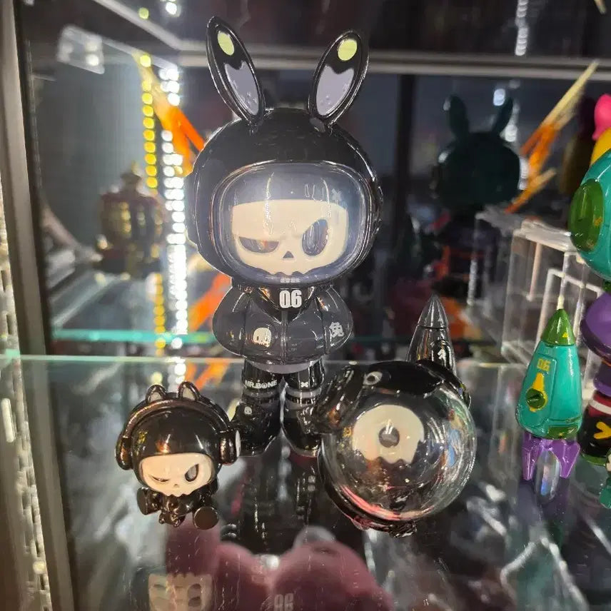 [BUNJANG] MR.BONE Black Rabbit 3 Set Figure (2005) / mr.bone 블랙레빗