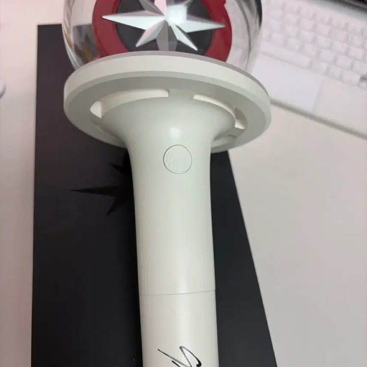 [BUNJANG] Stray Kids Official Light Stick Ver.2 / 스키즈 응원봉 ver2