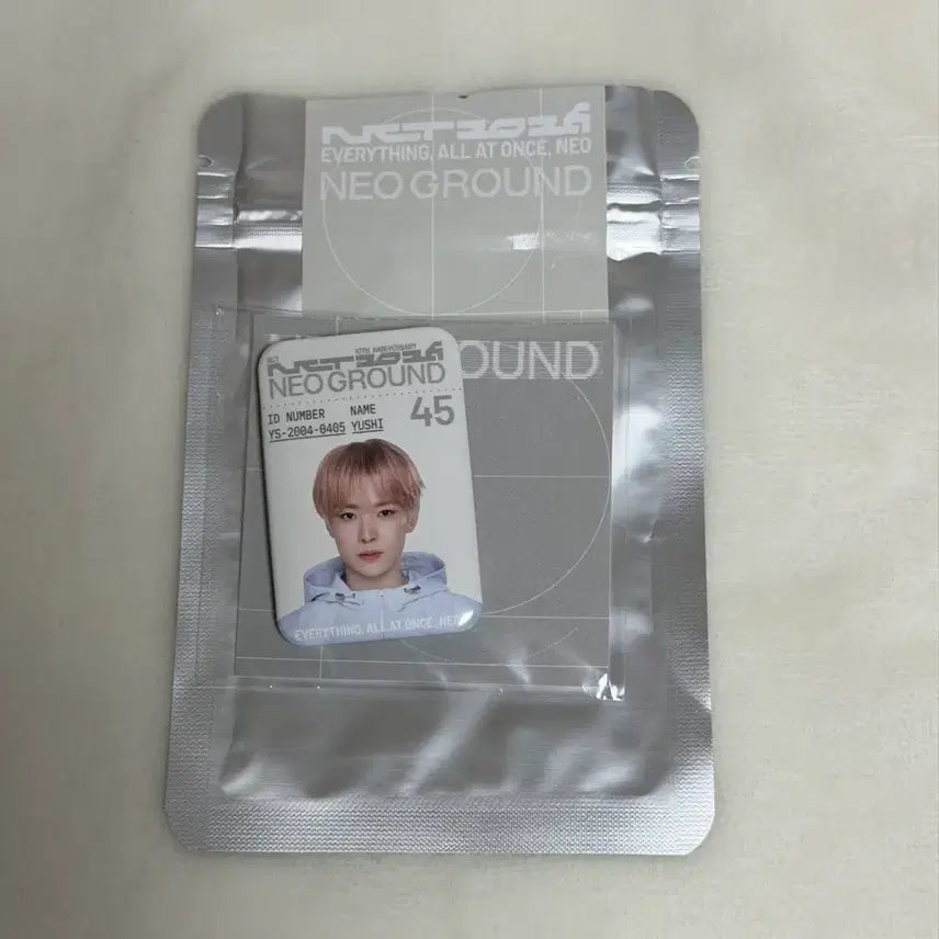 [BUNJANG] NCT WISH Yushi Pin Button / 엔시티위시 유우시 핀버튼 핀뱃지