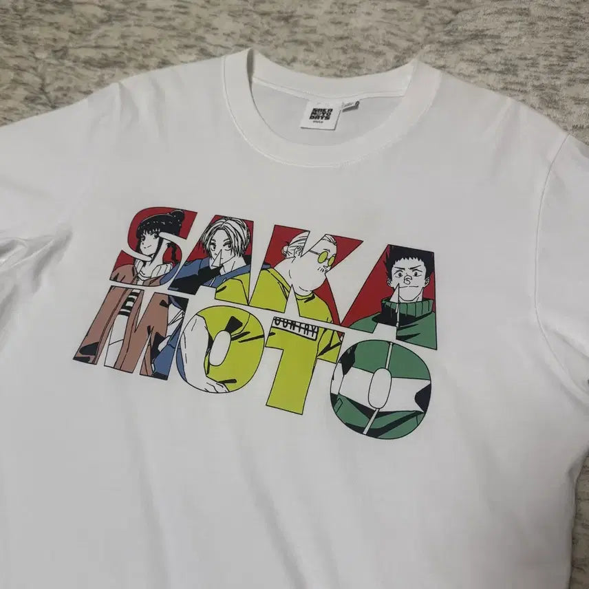 [BUNJANG] GU x Sakamoto Days Collaboration T-Shirt / GU 사카모토 데이즈 티셔츠 L