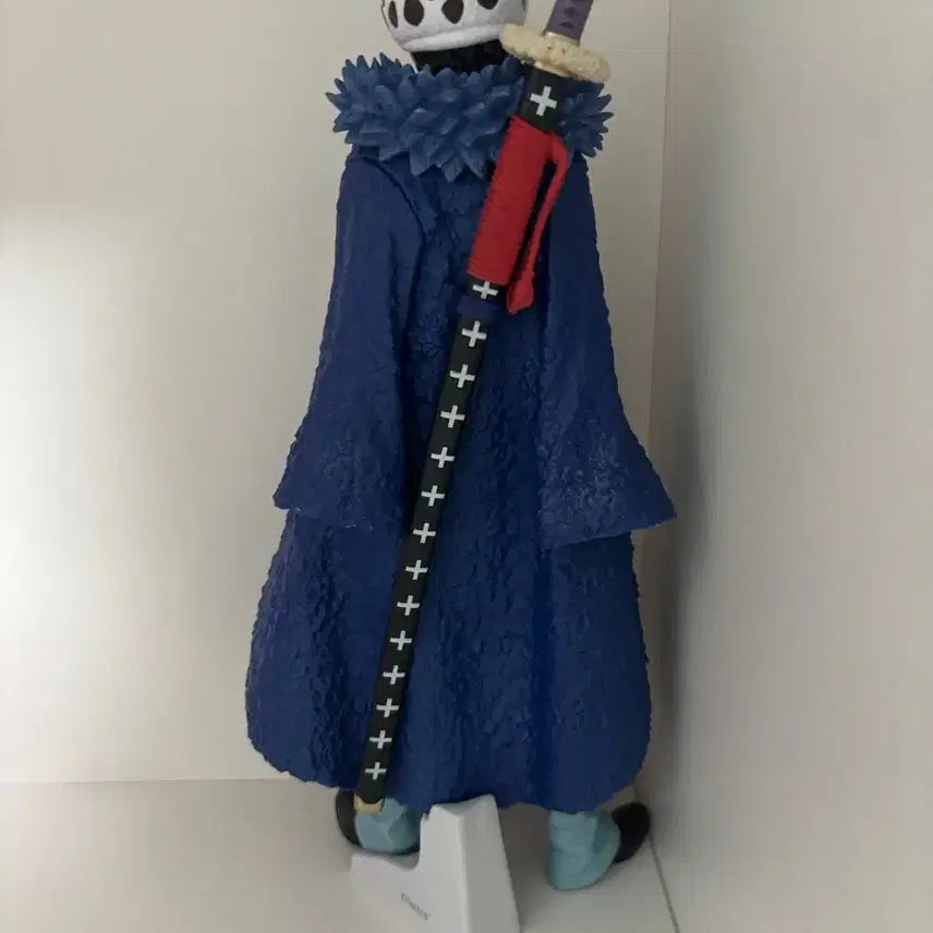 [BUNJANG] One Piece Glitter &amp; Glamours Trafalgar Law Change Figure / 원피스 피규어 GLITTER&amp;GLAMOURS 트라팔가 로우 CHANGE