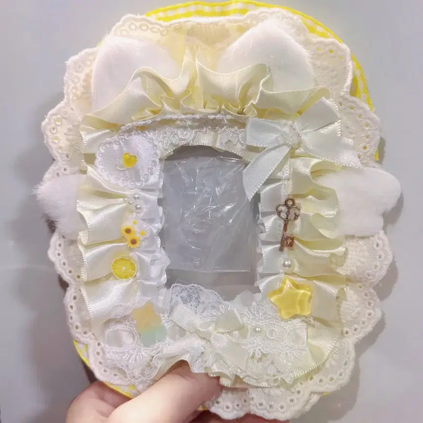 [BUNJANG] White &amp; Yellow Lace Handmade Photocard Holder Top Loader Deco / 화이트&amp;옐러우  레이스 탑꾸 탑로더 꾸미기 핸드메이드 포카홀더
