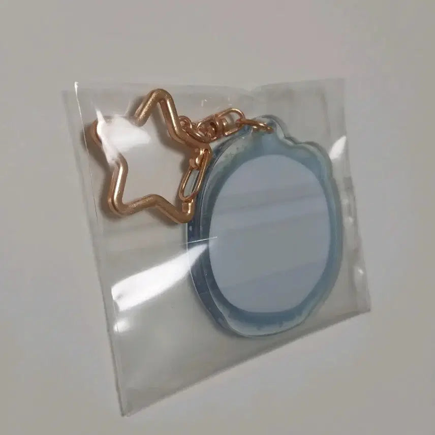 [BUNJANG] Sanrio Pompompurin Acrylic Charm Gacha Figure / 산리오 폼폼푸린 아크릴 키링 가챠 피규어