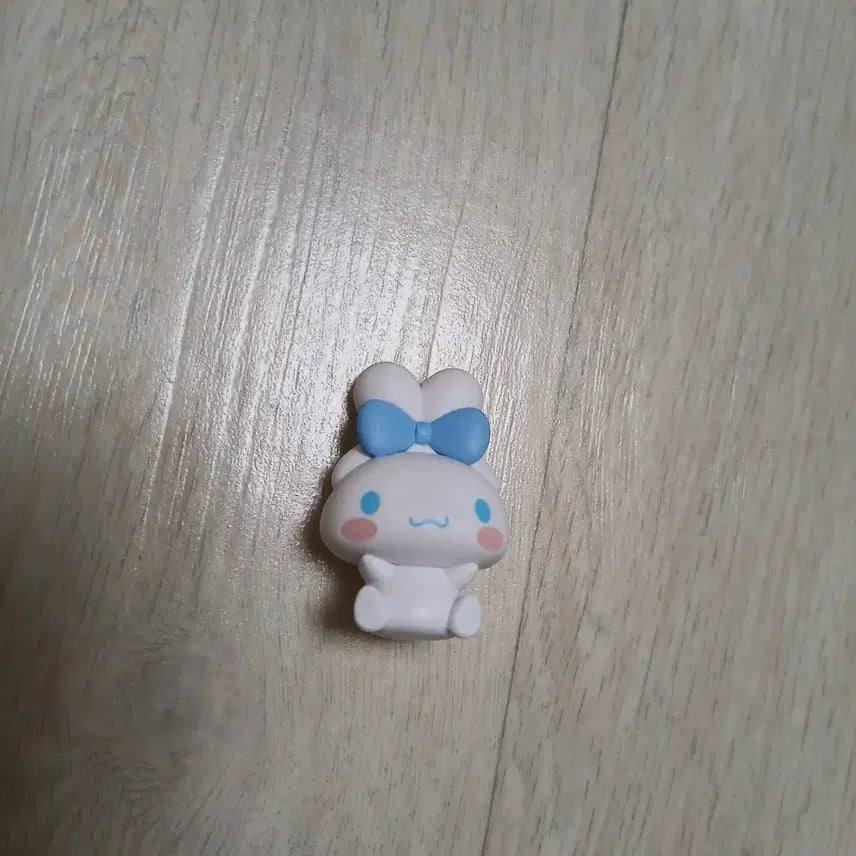 [BUNJANG] Bandai Sanrio Usagi Narikiri Cinnamoroll Gacha Figure / 반다이 산리오 토끼로 변신 우사기 나리키리 시나모롤 가챠 피규어