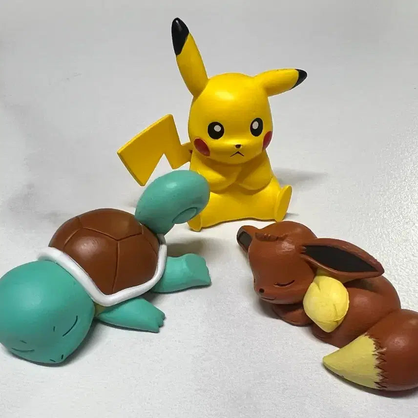 [BUNJANG] Sleeping Pokemon Gachapon &amp; Pikachu Full Collection Gachapon Figures / 잠자는 포켓몬 가챠랑 피카츄가득컬렉션 가챠