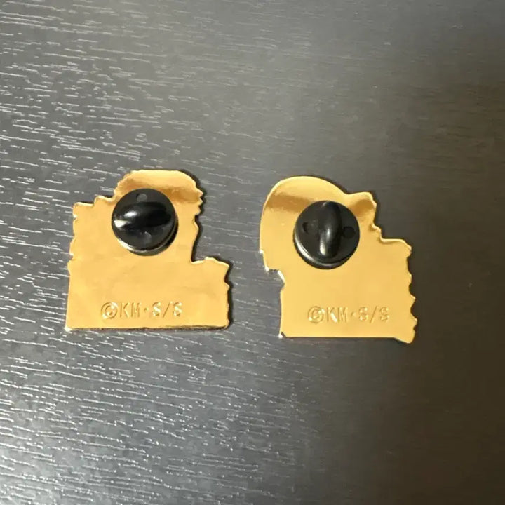 [BUNJANG] Naruto Sasuke Pin Badge Set (2 Pieces) / 나루토 사스케 핀뱃지 2개 세트
