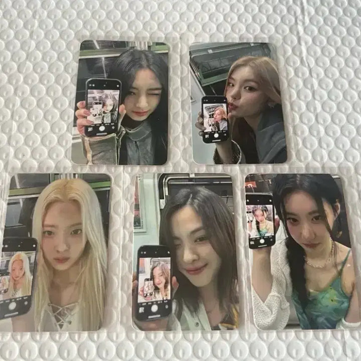 [BUNJANG] ITZY Kill My Doubt Aladdin Lucky Draw Photocard Set / Itzy kill my doubt 알라딘 특전 포카 5장