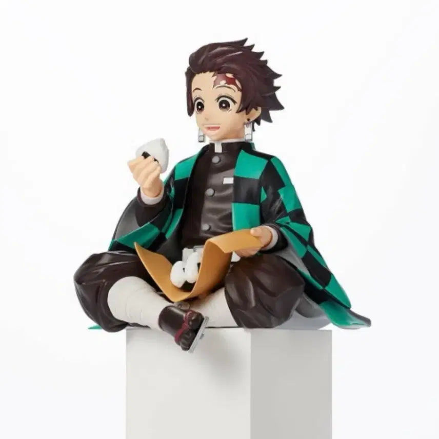 [BUNJANG] Demon Slayer Tanjiro Kamado Figure / 귀멸의 칼날 카마도 탄지로 피규어 판매합니다.