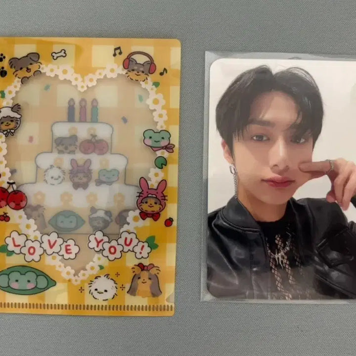 [BUNJANG] Monsta X Hyungwon Photocard &amp; Holder Set / 몬스타엑스 형원 포카 포카홀더 세트 Monsta X hyungwon pc set