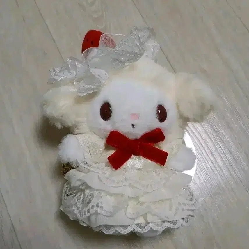 [BUNJANG] Sanrio My Melody Shortcake Mascot Doll Keychain / 산리오 마이멜로디 마멜 쇼트케이크 마스코트 인형 키링