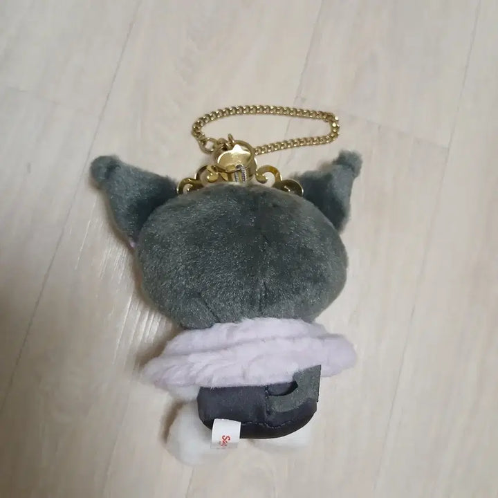 [BUNJANG] Sanrio Kuromi Tiara Mascot Charm / 산리오 설레는 티아라 마스코트 보라 왕관 쿠로미 인형 키링