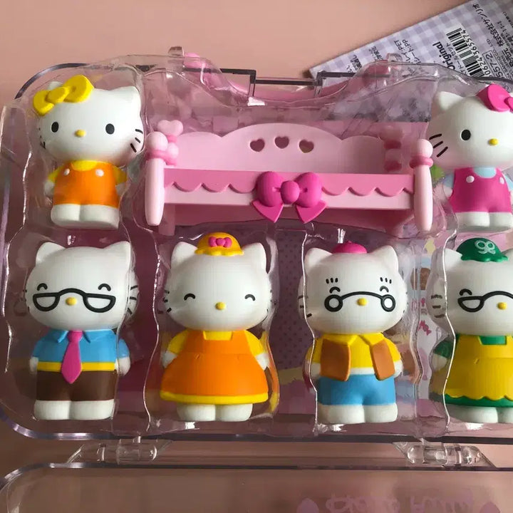 [BUNJANG] Sanrio Hello Kitty Family Sofubi Figure Set / 산리오 키티 가족 소프비 피규어 세트