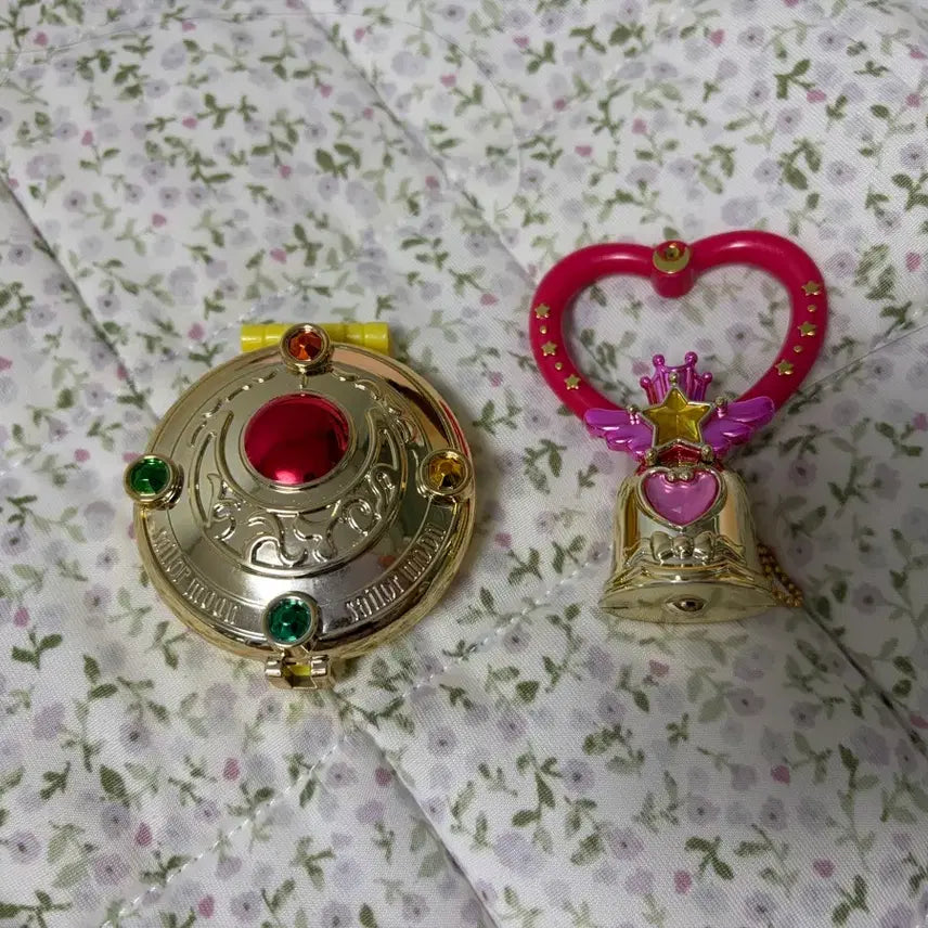 [BUNJANG] Sailor Moon Compact Mirror Gacha, Crystal Carillon Tablet / 세일러문 콤팩트 미러가챠,크리스탈 카리용 테블렛