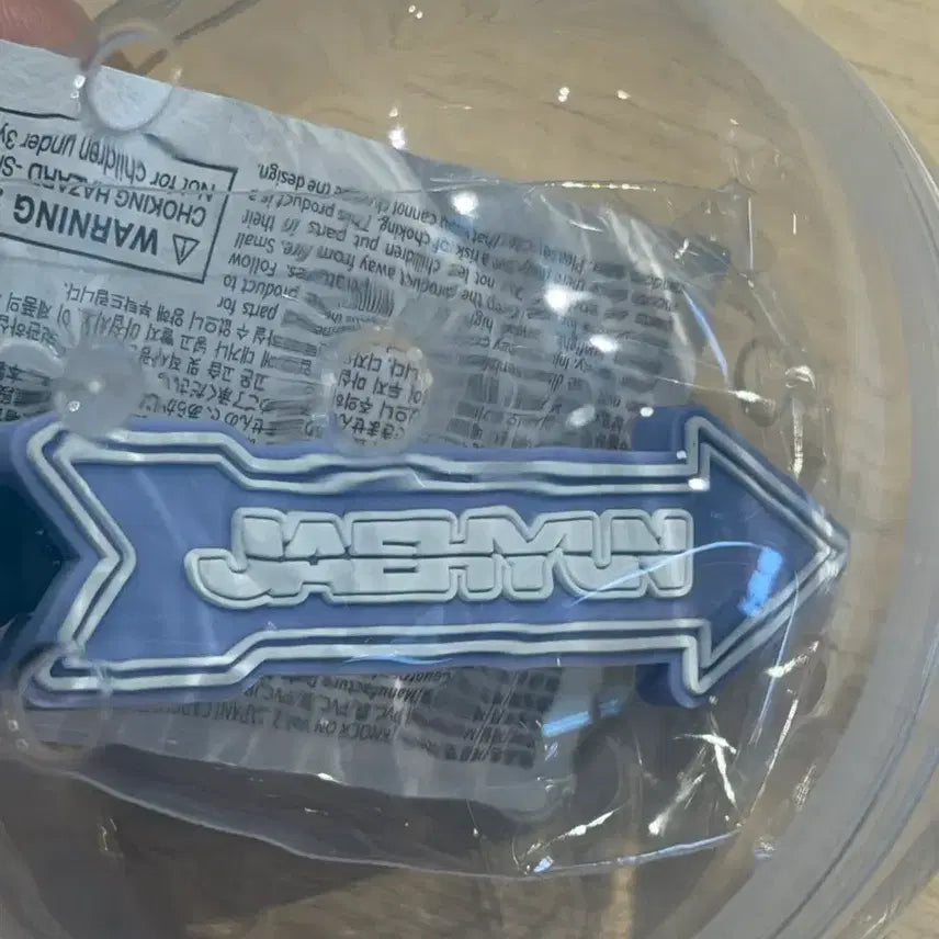 [BUNJANG] BOYNEXTDOOR Capsule Toy Hairpin Japan Concert Goods / 보넥도 캡슐토이 헤어핀 재현 랜덤 가챠 일본콘 일본굿즈