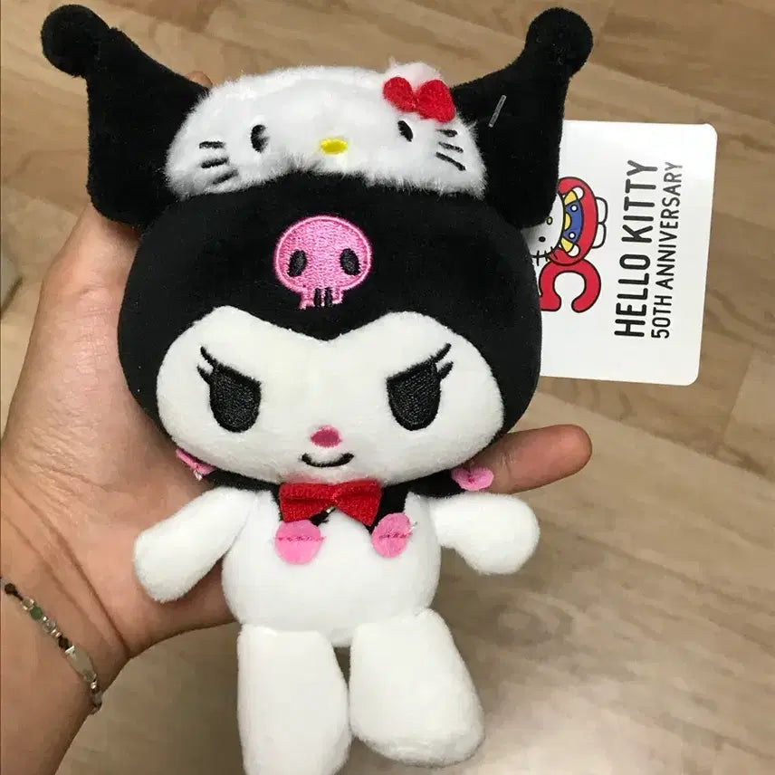 [BUNJANG] Hello Kitty 50th Anniversary Limited Edition Kuromi Plush / 헬로키티 50주년 한정판 쿠로미 인형