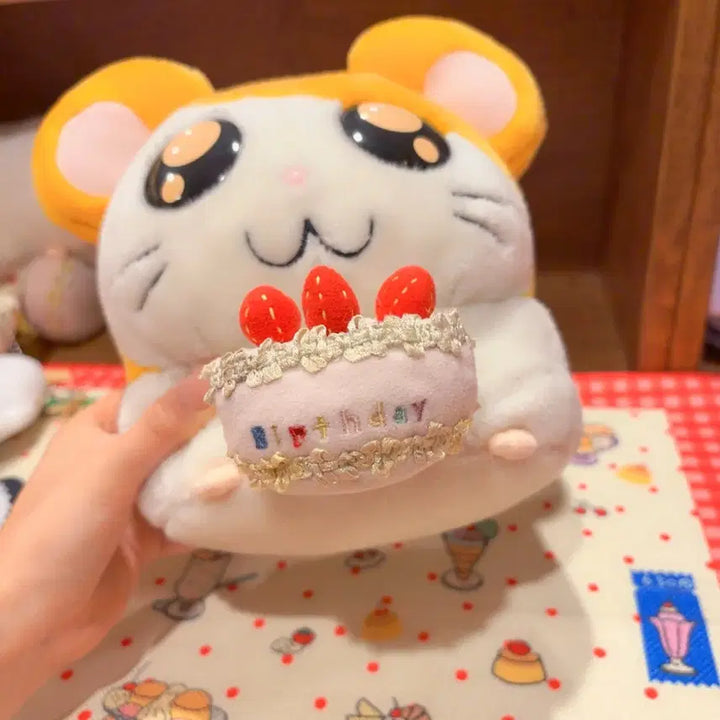 [BUNJANG] Vintage Hamtaro Strawberry Cake Dessert Plush Doll / 고전 방가방가 햄토리 햄스터 딸기 케이크 디저트 인형