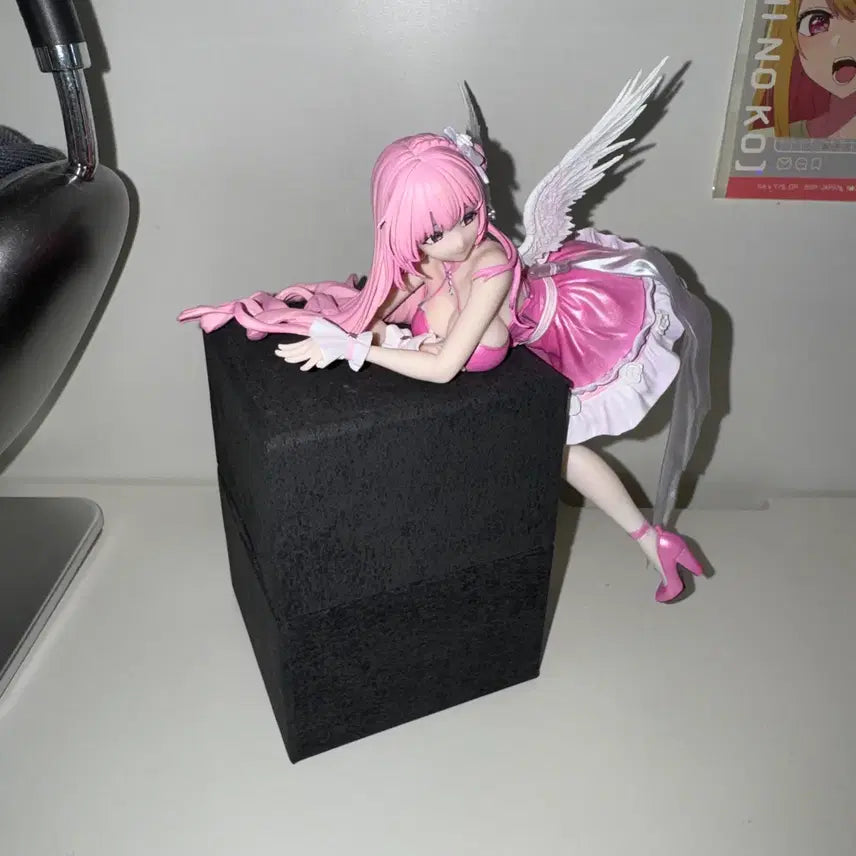 [BUNJANG] Niki Dorothy Noodle Stopper Figure / 니케 도로시 누들스토퍼 도로롱 피규어
