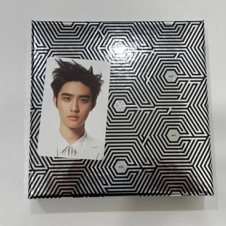 [BUNJANG] EXO Overdose Album Photocard Included / 엑소 중독 앨범 (포카ㅇ)