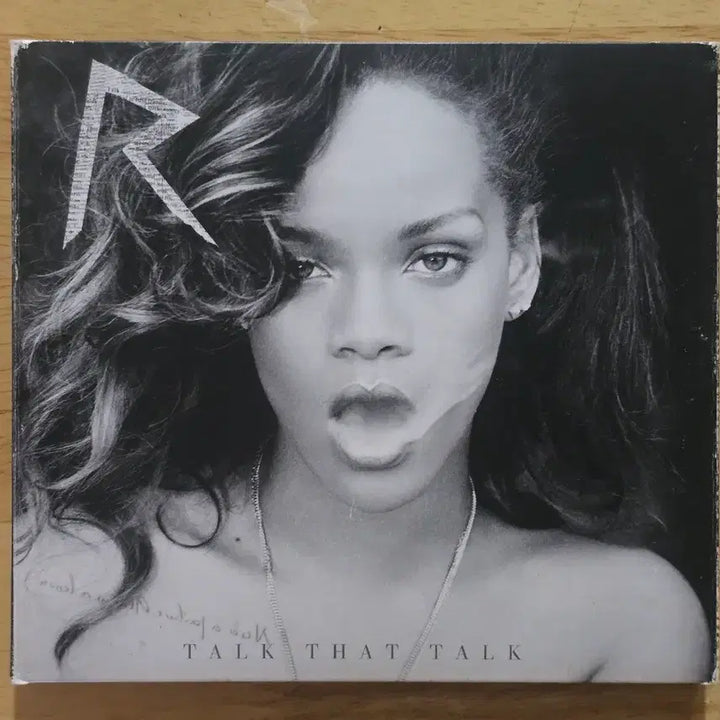 [BUNJANG] Rihanna Talk That Talk CD / CD 음반 Rihanna 리아나 - Talk That Talk
