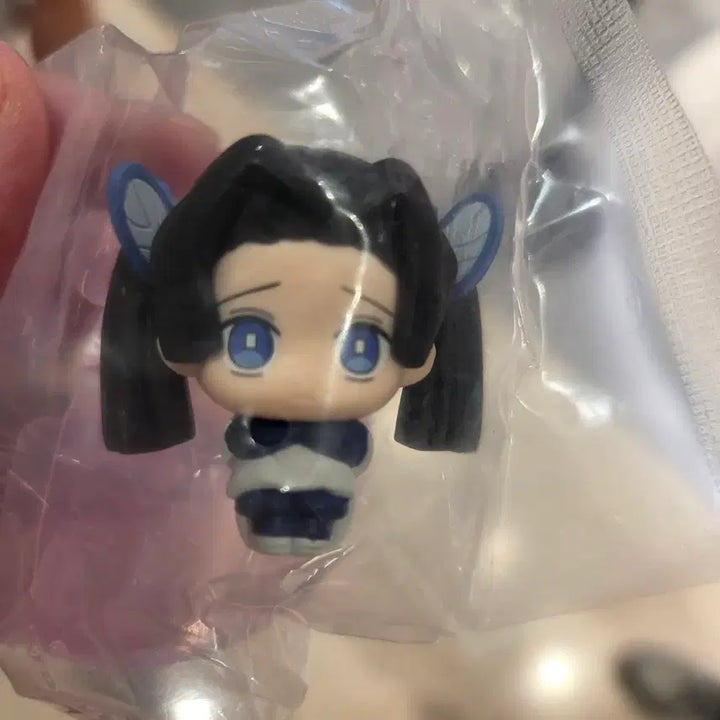 [BUNJANG] Demon Slayer Aoi Figure / 귀멸의 칼날 언제오려나 피규어 아오이