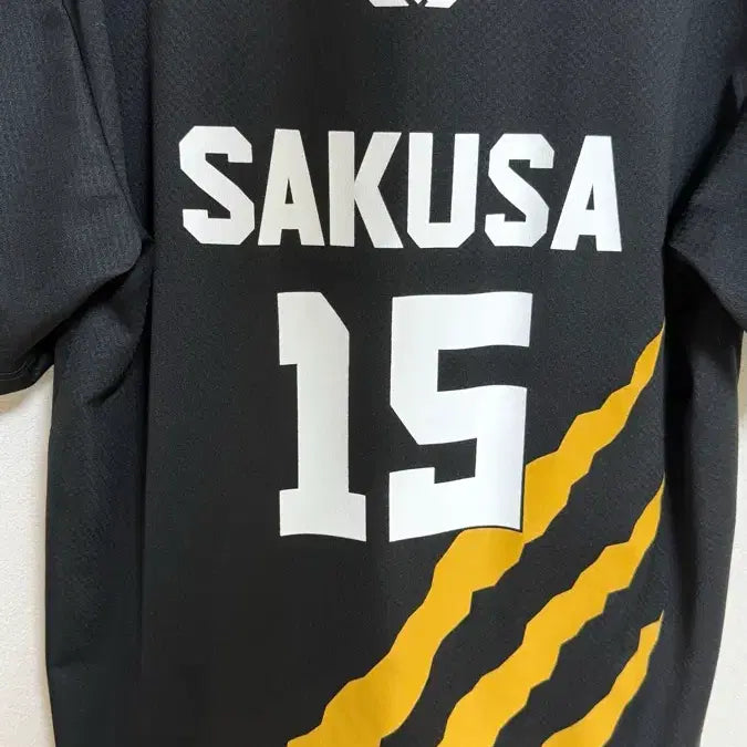 [BUNJANG] Haikyuu!! Sakusa Kiyoomi Black Jackal Uniform XL / 하이큐 사쿠사 키요오미 블랙자칼 유니폼 XL