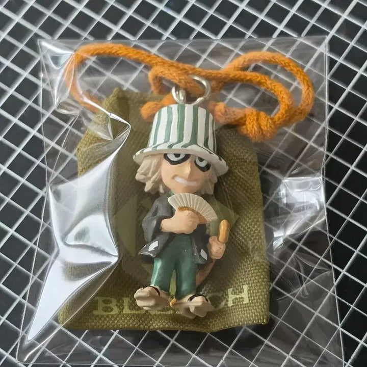 [BUNJANG] Bleach Urahara Kisuke Charm Omamori Figure Strap / [고전] 블리치 우라하라 부적 오마모리 고전 피규어 스트랩 키링