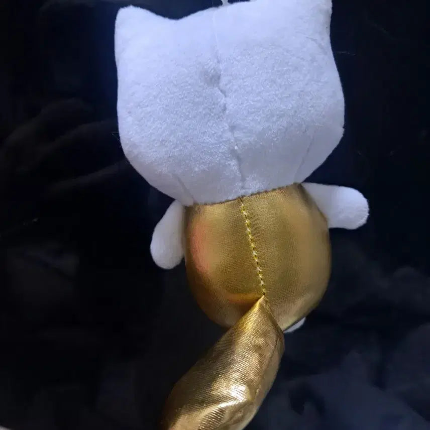 [BUNJANG] Gold Cat Plush Keychain / 골드고냐니키링