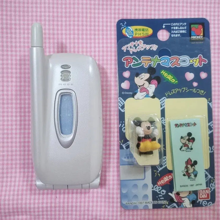 [BUNJANG] Vintage Disney Mickey Mouse Mock-up Phone Antenna Mascot / 고전 디즈니 미키마우스 목업폰 모형폰 안테나 마스코트 휴대폰 희귀 레어