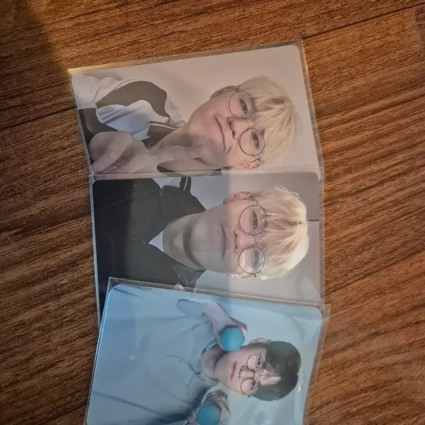 [BUNJANG] T1 Faker Bundle Photocards with Black T1 Case / T1오너 포카일괄