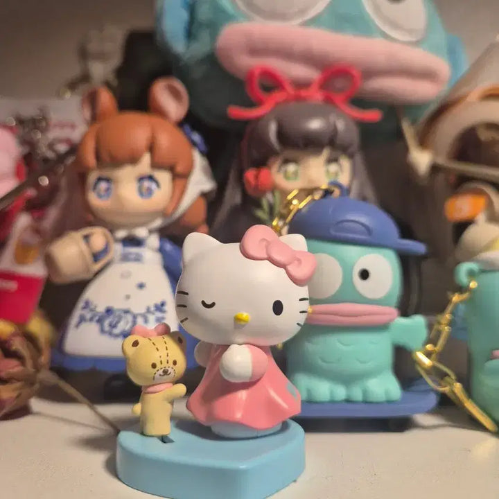 [BUNJANG] Rare Hello Kitty Figure / 희소성있는 헬로 키티 피규어