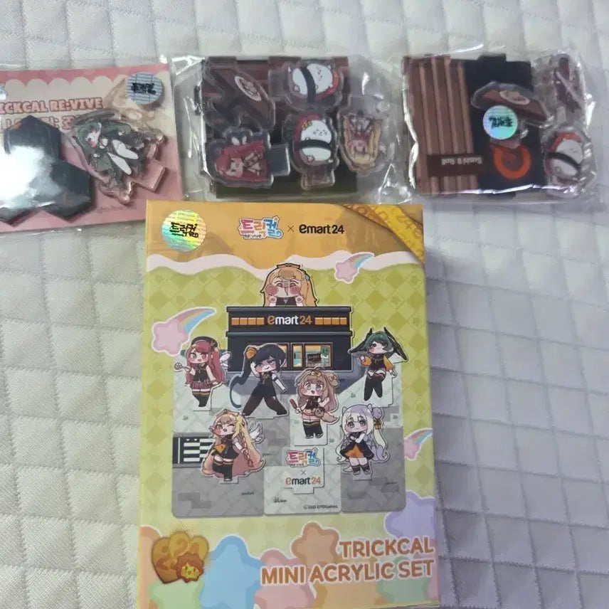 [BUNJANG] Trickster: Lucy Joan Acrylic Stand &amp; Puzzle Set / 트릭컬 미니 죠안 아크릴/아크릴 퍼즐세트/쿠우쿠우 콜라보 아크릴2개