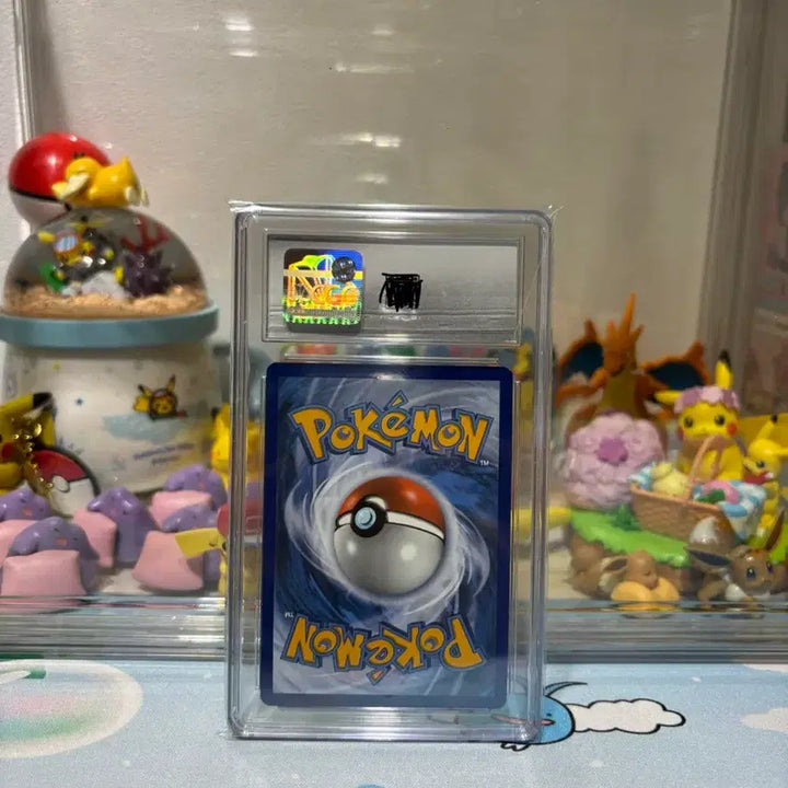[BUNJANG] North American 25th Anniversary Golden Box Gold Pikachu CGC 8.5 Graded Card / 북미) 25주년 골든박스 골드 피카츄