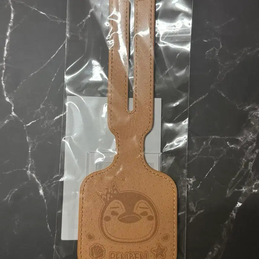 [BUNJANG] 2PM Junho "Paeng Paeng" Luggage Tag / 2PM 이준호 펭펭이 러기지택