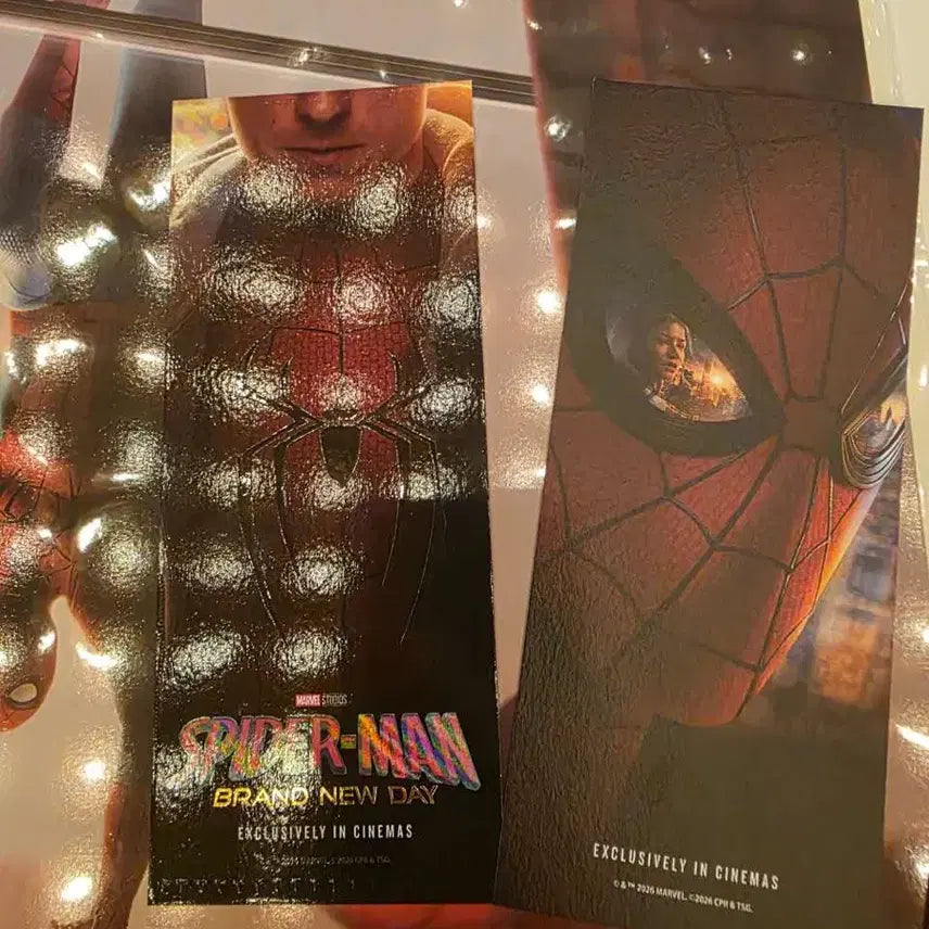 [BUNJANG] Spider-Man Brand New Day IMAX Poster + TTT Bundle Set / [2개일괄] 스파이더맨 브랜드 뉴데이 IMAX 포스터 + TTT (CGV)