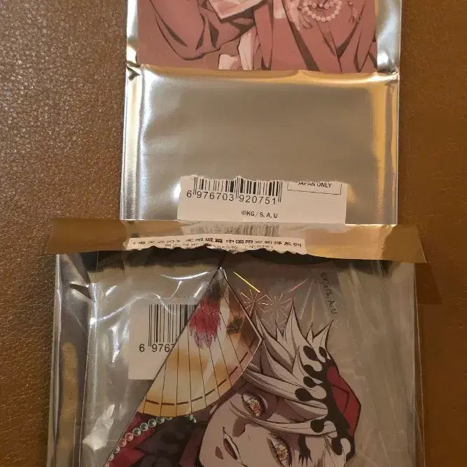 [BUNJANG] Demon Slayer Douma Magnet &amp; Photo Set / 귀멸의 칼날 중국 신역 도우마 마그넷 , 사진 세트