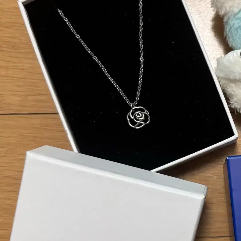 [BUNJANG] ZB1 2023 Fan-con 1st Gen Necklace / 제베원 2023 팬콘 1기 목걸이