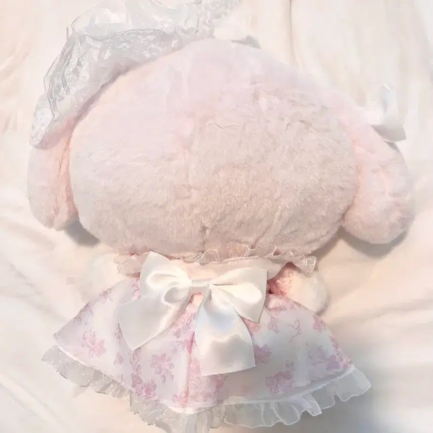 [BUNJANG] Sanrio My Melody Shiroido Ichigo Plush Doll / 마이멜로디 시로이치고 누이 산리오 인형