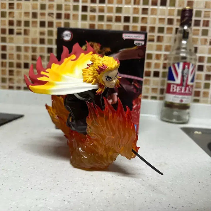 [BUNJANG] Kyojuro Rengoku Flame Effect Figure / 렌코쿠 피규어