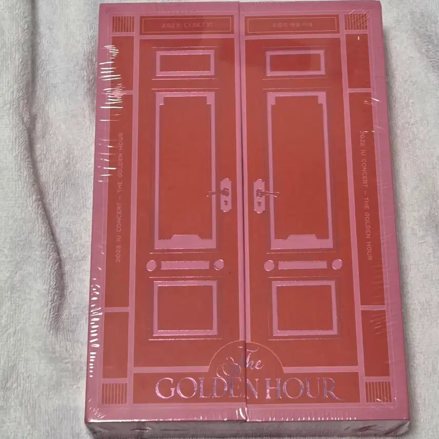 [BUNJANG] IU Golden Hour Concert DVD (Sealed) / 아이유 IU 콘서트 골든아워 DVD 미개봉