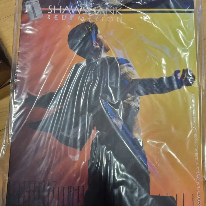 [BUNJANG] DAFTOYS Andy Dufresne Shawshank Redemption 1/6 Scale Kit (Sealed) / [미개봉] 다프토이스 DAFTOYS 쇼생크탈출 앤디 듀프레인 1/6 세트