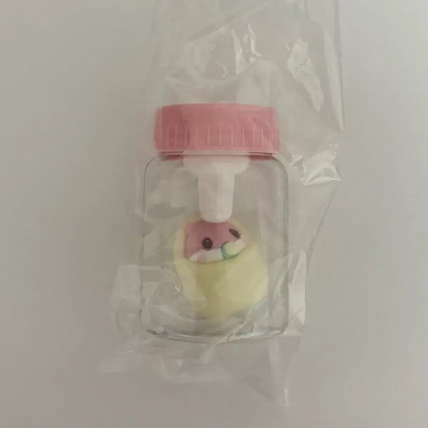 [BUNJANG] Amuse Hamster Corron Feeding Bottle Gachapon (Sealed) / (미개봉새상품)어뮤즈햄스터 코론 젖병 가챠